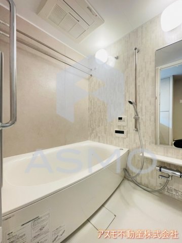 バス・シャワールーム　同マンション別部屋参考写真