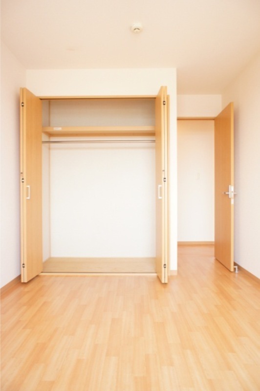 収納　図面と現状に相違がある場合には現状を優先