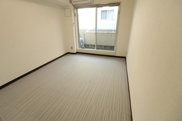 居室・リビング　同タイプ別室参考写真※現状優先