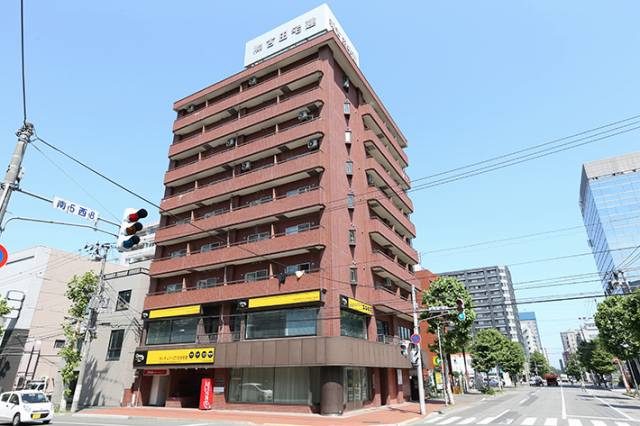 建物外観　★経済的な都市ガス物件！★室内リフォーム済みで綺麗な室内！