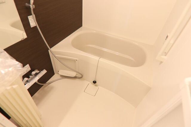 バス・シャワールーム　※別室の参考写真の為、現況優先です。