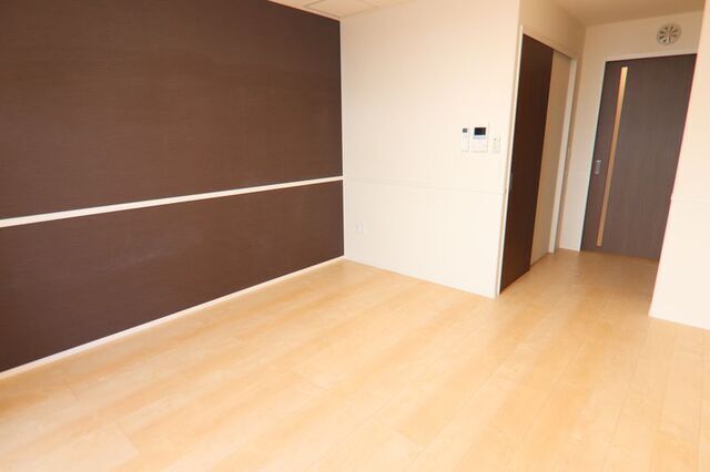 居室・リビング　※別室の参考写真の為、現況優先です。