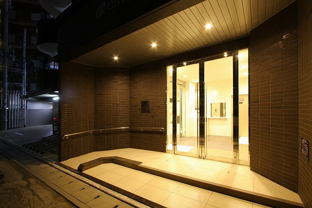 エントランス　マンション入り口☆