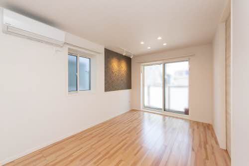 居室・リビング　リビング：別号室の写真