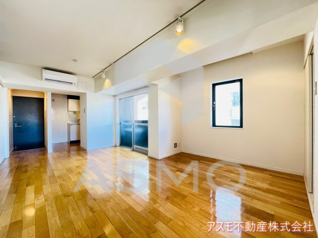 居室・リビング　※同物件　別間取り　参考写真