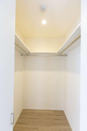 収納　★ウォークインクローゼット★