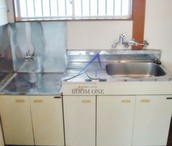 キッチン　キッチンです。