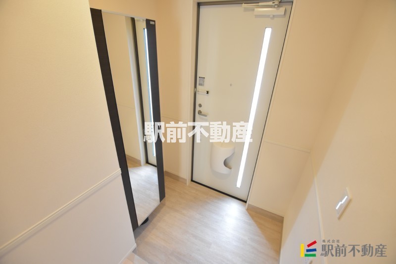 玄関　類似物件流用