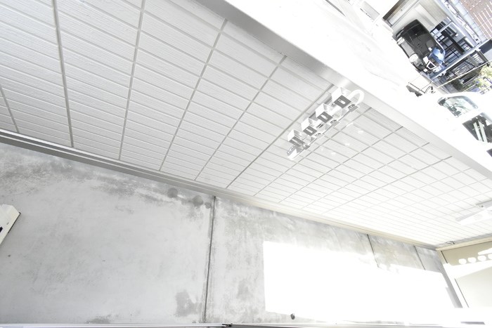 バルコニー　晴れた日には外に洗濯物が干せます