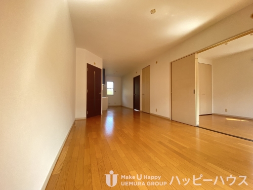 居室・リビング　２０２３年９月に撮影した分ですので現状を優先します。