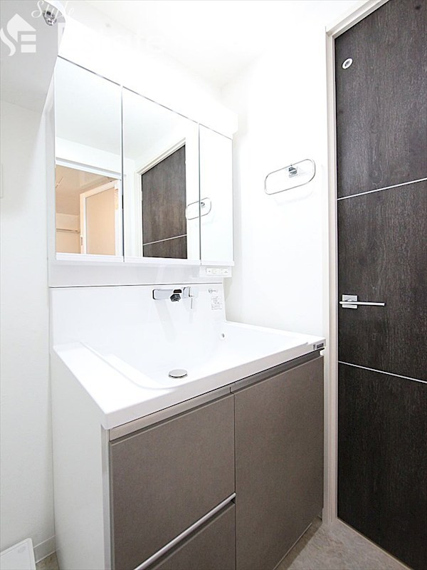 洗面設備　洗面所