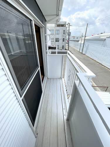 バルコニー　バルコニー