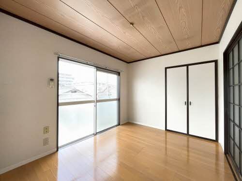 居室・リビング　洋室