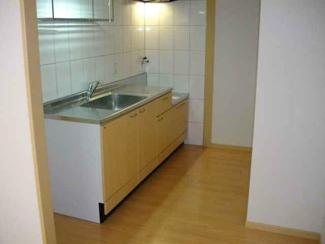 キッチン　生活観を隠せるキッチンです。