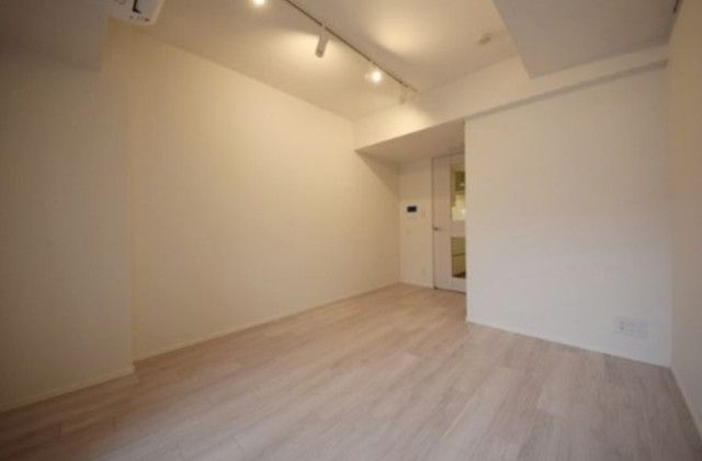 居室・リビング　ザ・パークハビオ根岸三丁目　別号室参照