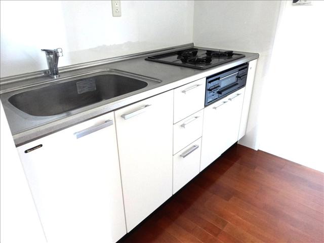 キッチン　大きいキッチン