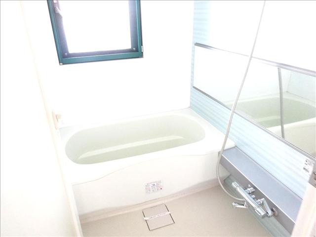 バス・シャワールーム　一日の疲れを洗い流しましょう。