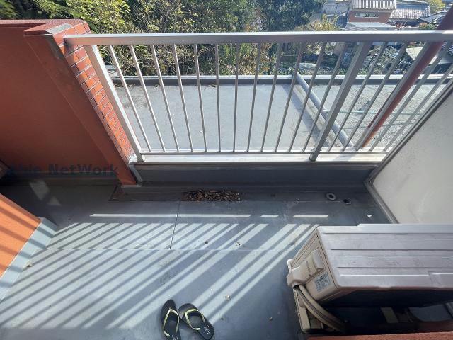 バルコニー　※同物件別部屋