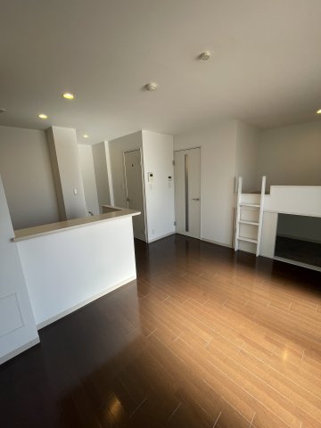 居室・リビング　(参考)同マンション同間取り他部屋の写真