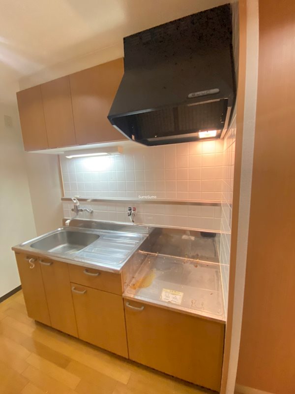 キッチン　コンパクトなキッチンで掃除もラクラク