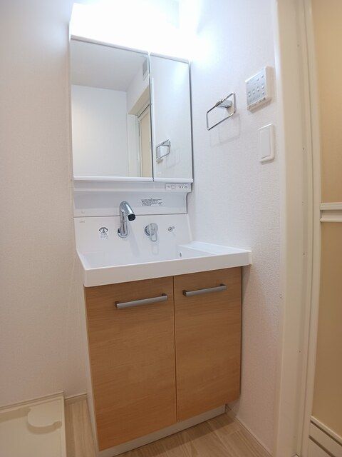 洗面設備　☆嬉しい独立洗面台☆