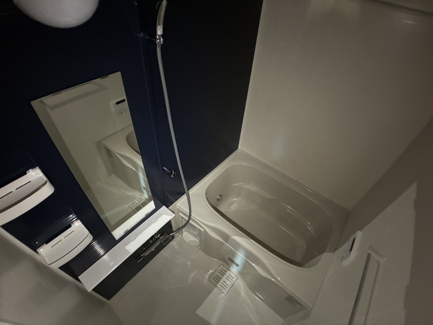 バス・シャワールーム　※室内写真、動画、パノラマ画像は同物件別部屋のものです。