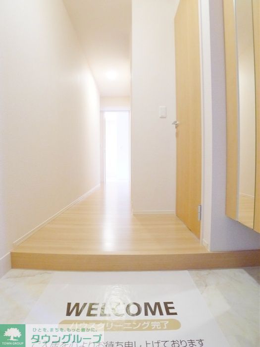 玄関　お問合せはタウンハウジングまで！※現地待合わせ相談可能