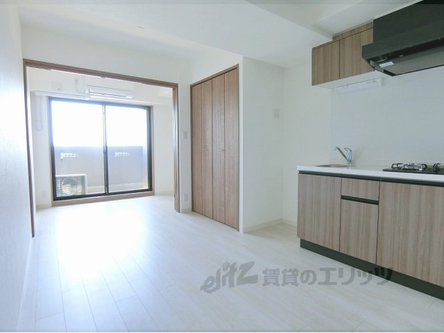 居室・リビング　洋室