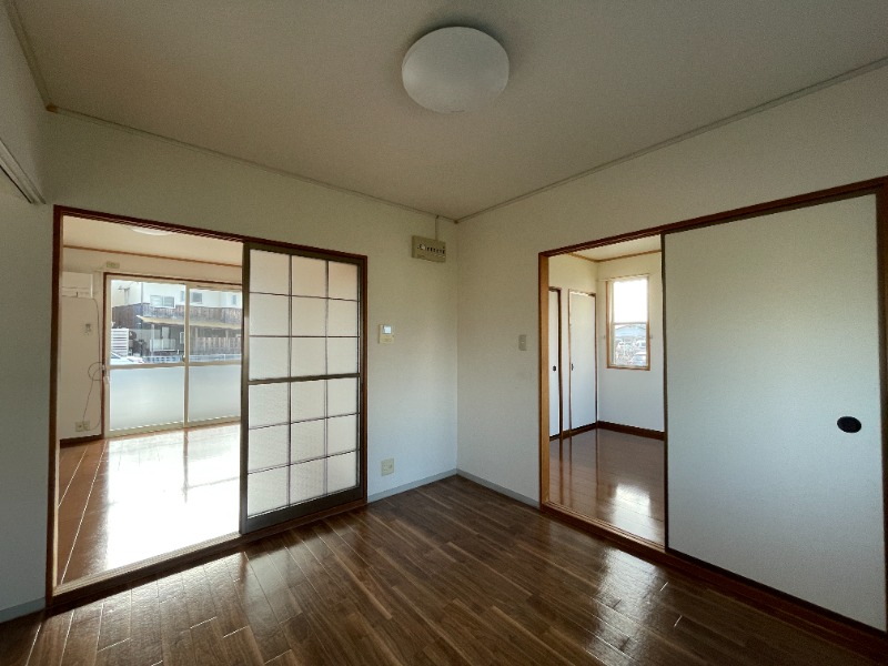 セジュール貝吹 Aの居間写真