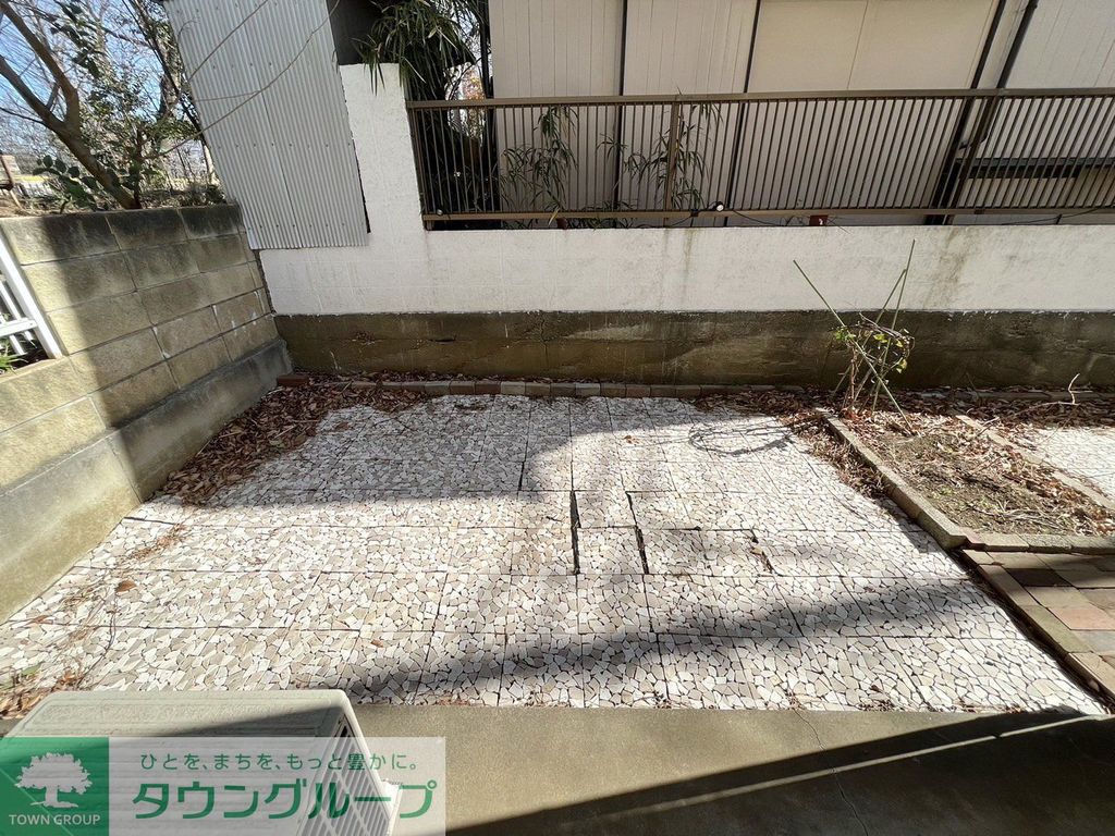 バルコニー　庭