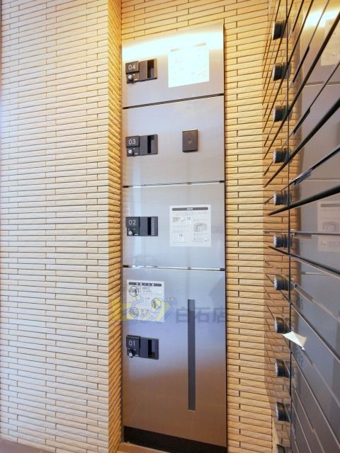 その他設備　留守中も荷物が受け取れて便利な宅配ＢＯＸ完備しています♪