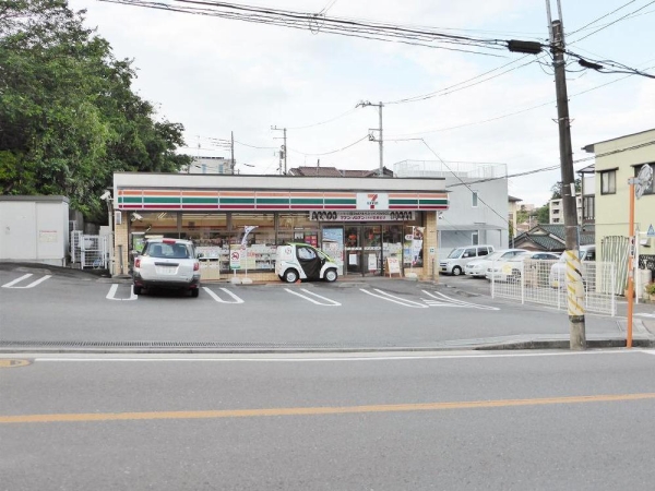 コンビニ　セブンイレブン 横浜上末吉3丁目店（コンビニ）まで229m