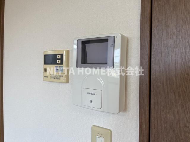 セキュリティ　ＴＶインターホン付きで安心です◎