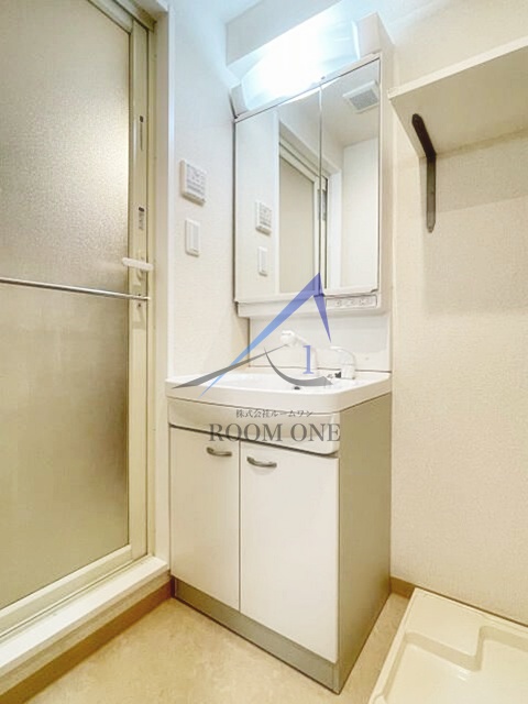 洗面設備　洗面台です。