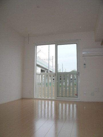 居室・リビング　最上階角部屋のお部屋です
