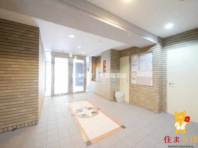 エントランス　共用部の印象も大切に