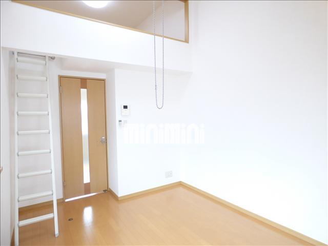その他部屋・スペース　白を基調とした明るいお部屋です