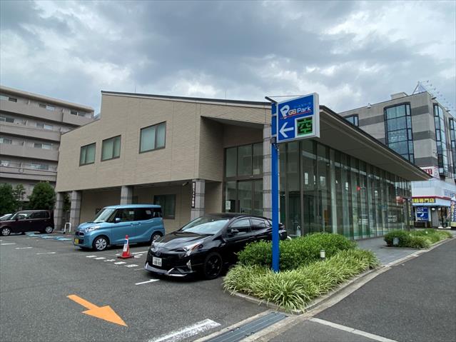 銀行　（株）京都銀行／東大阪支店（銀行）まで160m