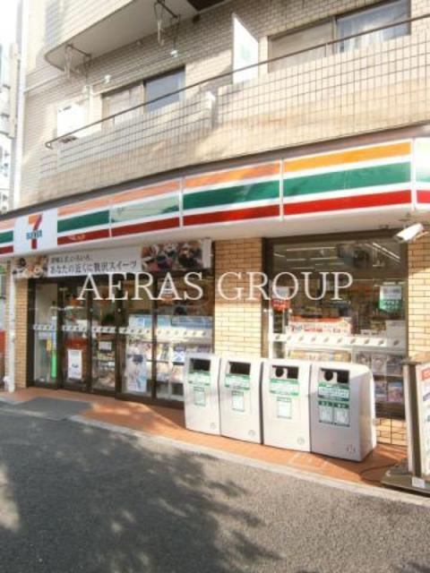 コンビニ　セブンイレブン北区王子本町1丁目店（コンビニ）まで119m