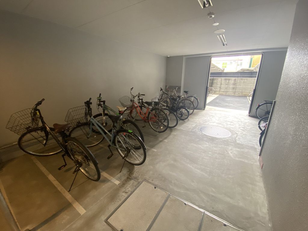 駐車場　共有部分