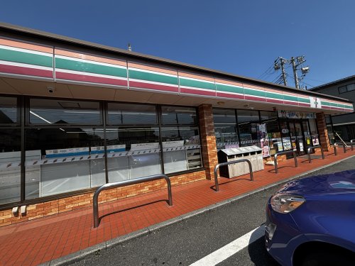 コンビニ　セブンイレブン 蕨錦町2丁目店（コンビニ）まで288m