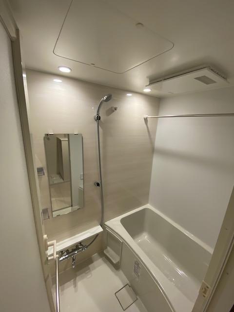 バス・シャワールーム　【浴室】使いやすそうな落ち着く雰囲気