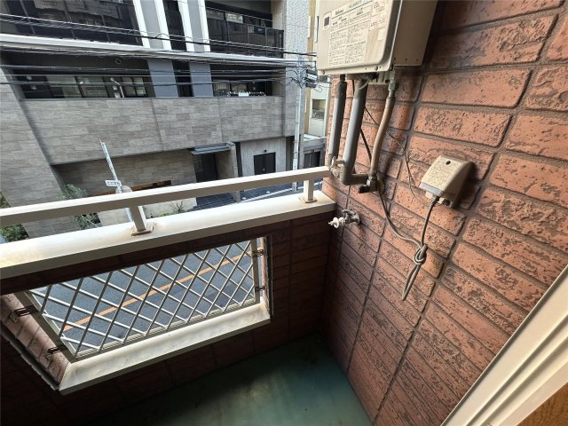 バルコニー　参考写真。現状優先