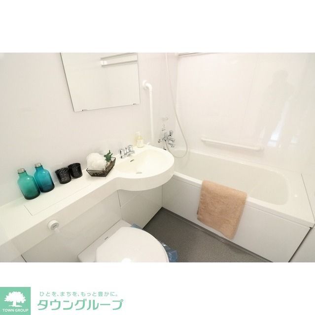バス・シャワールーム　同タイプ別部屋（モデル家具設置時）の写真です