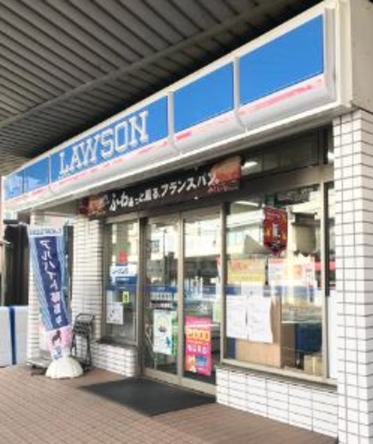 コンビニ　ローソン小机駅前店（コンビニ）まで511m