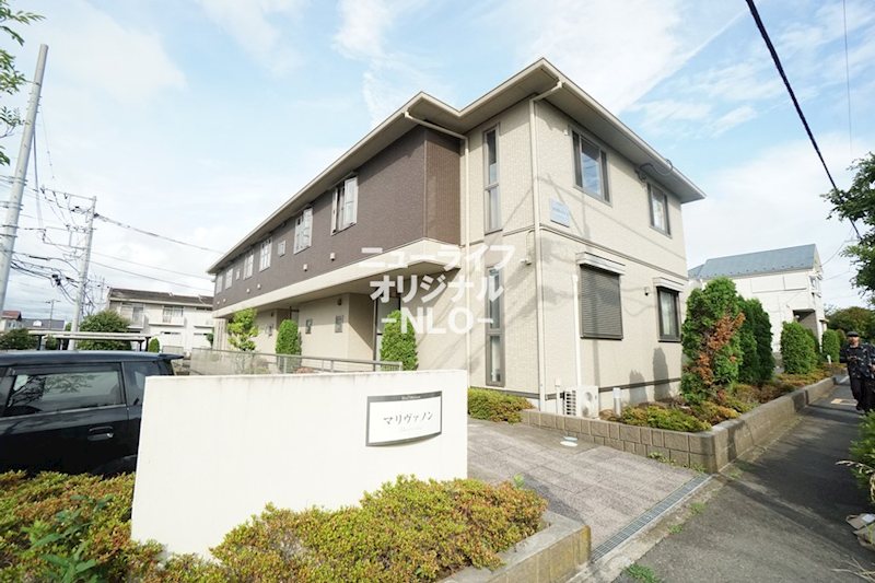 建物外観　積水ハウス施工の賃貸住宅「シャーメゾン」