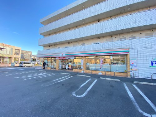 コンビニ　セブンイレブン 松戸日暮6丁目店（コンビニ）まで437m