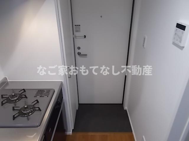 玄関　モデルルーム