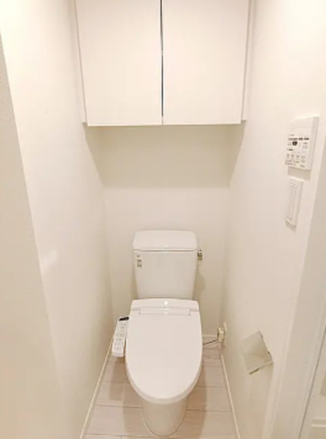 レガリス高円寺のトイレ写真