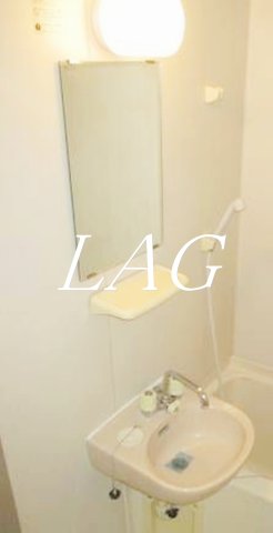 洗面設備　洗面台です。